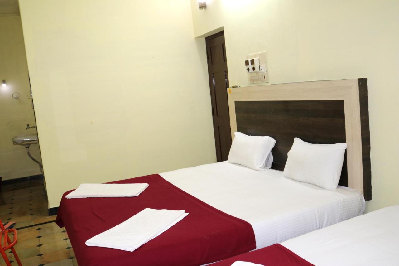 Hotel Siva Sakthi Tiruvannāmalai エクステリア 写真