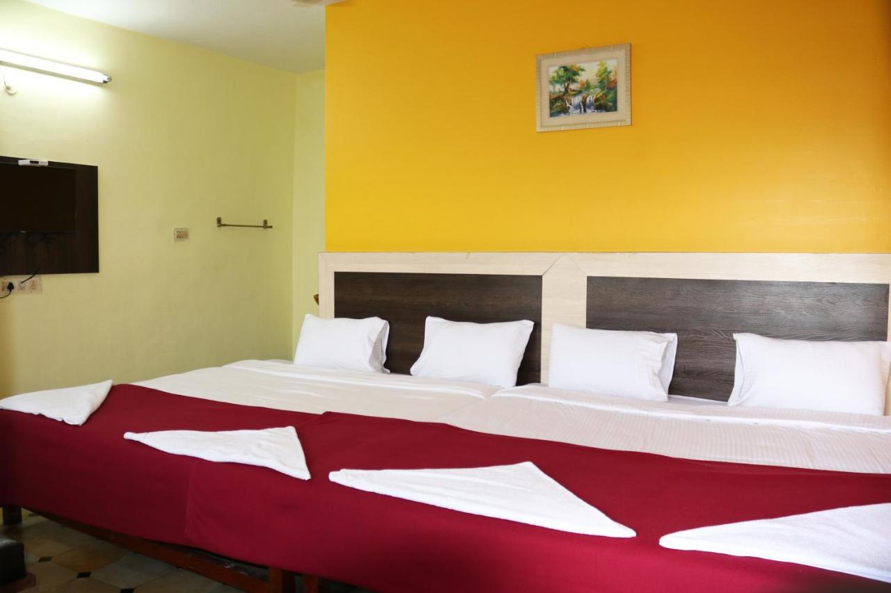 Hotel Siva Sakthi Tiruvannāmalai エクステリア 写真