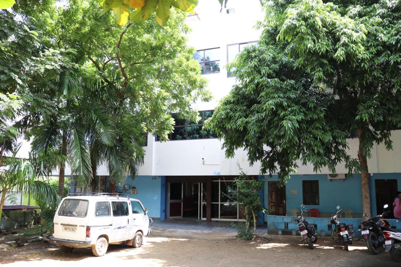 Hotel Siva Sakthi Tiruvannāmalai エクステリア 写真