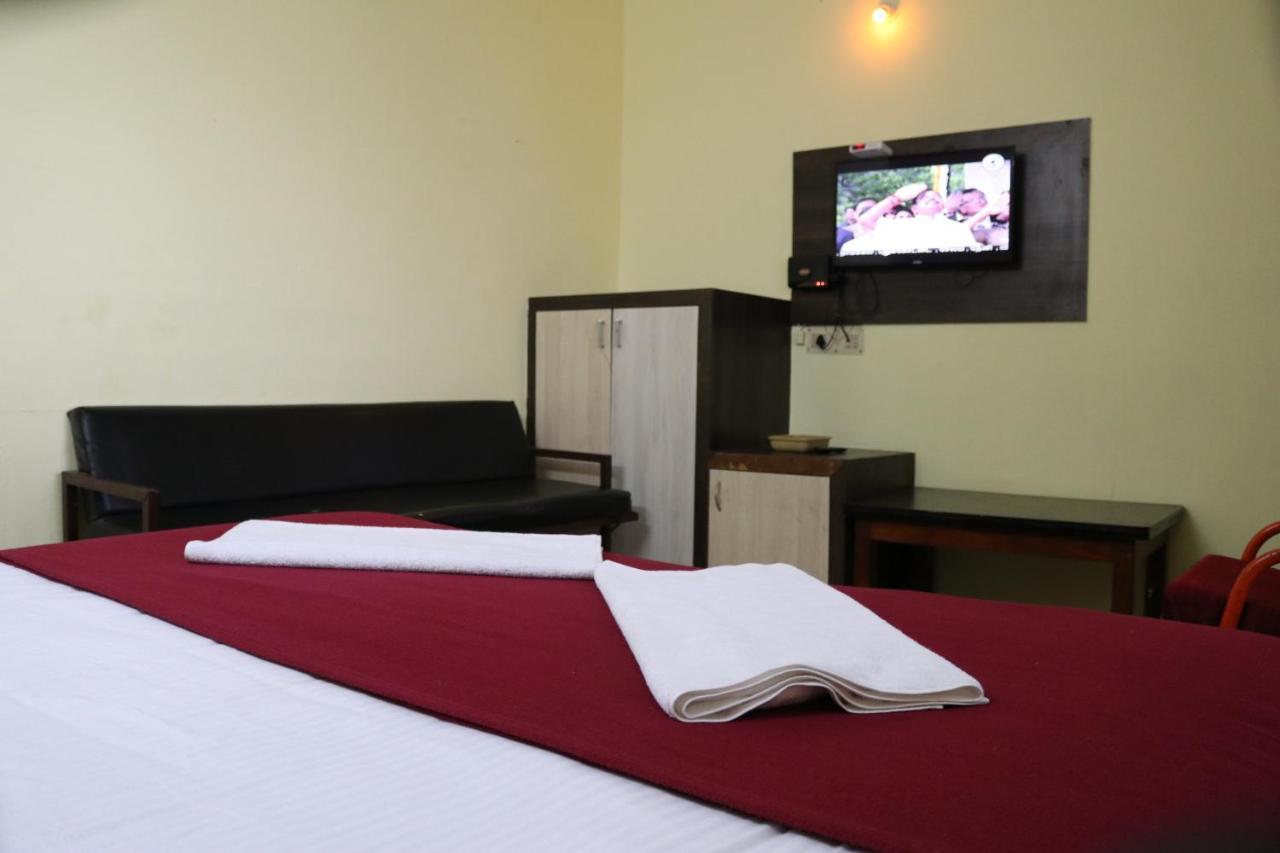 Hotel Siva Sakthi Tiruvannāmalai エクステリア 写真