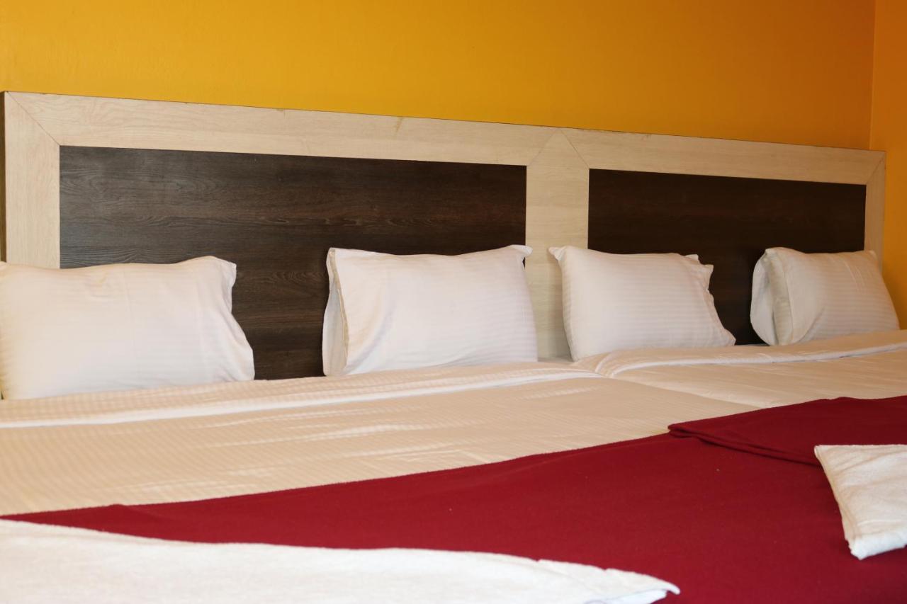 Hotel Siva Sakthi Tiruvannāmalai エクステリア 写真